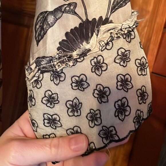 Kashish beaded/sequin threaded Floral cultural dress - Picture 9 of 13